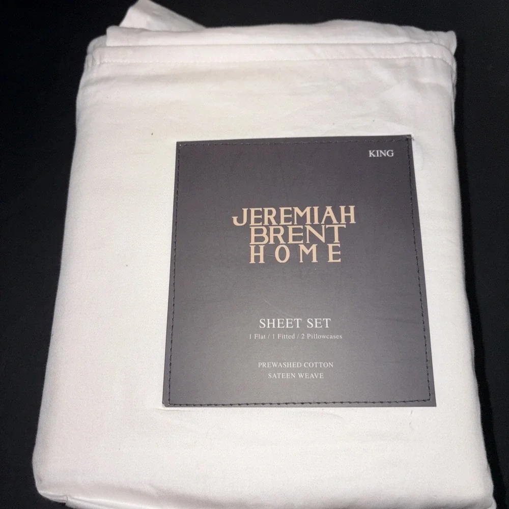 Jeremiah Brent Home Cotton Sateen Weave  4 Piece Sheet Set Size King 20725